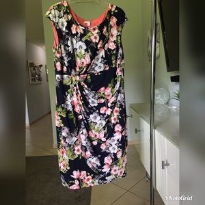 Sleeveless floral knee length dress